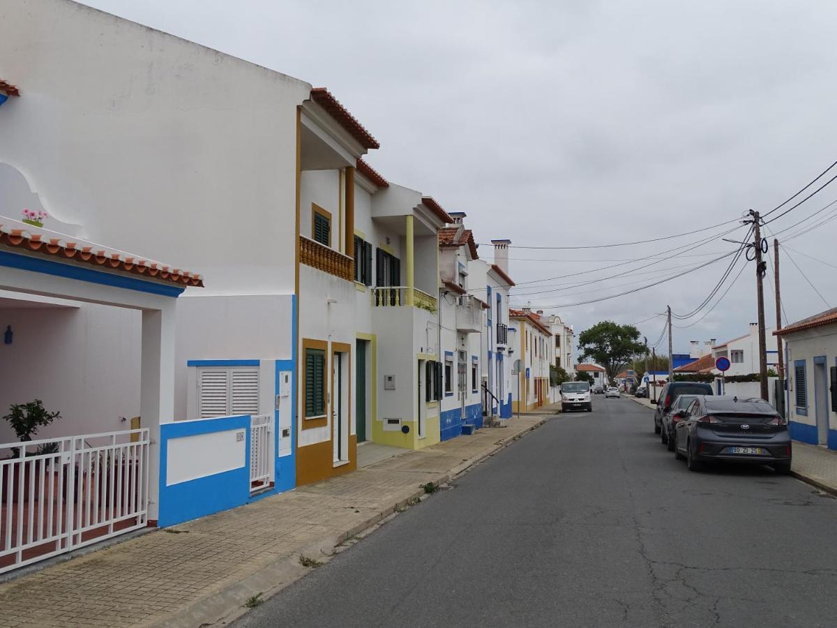Sudwest Rooms By Stay In Alentejo For Hikers Вила Нова де Милфонтеш Екстериор снимка